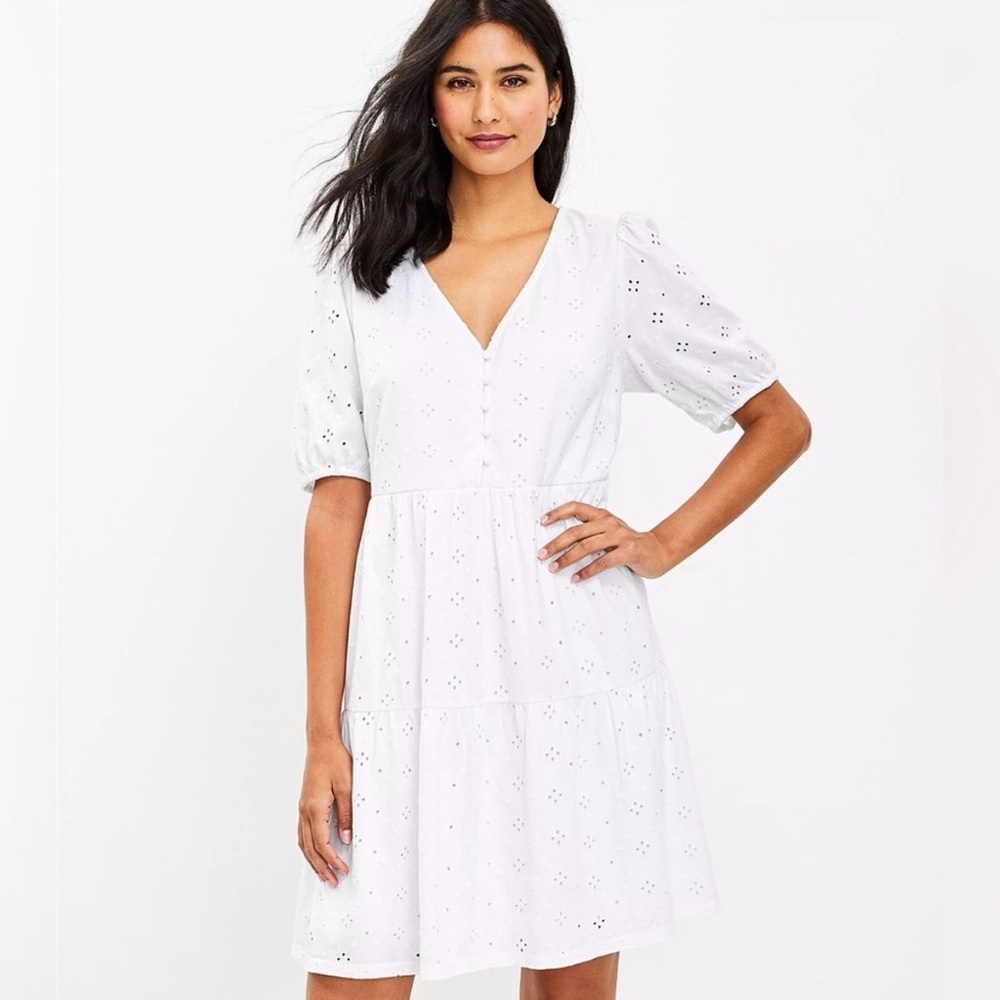 ✨ Loft Eyelet Puff Sleeve Button Tiered Swing Dress✨